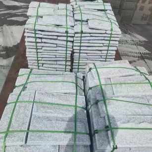 吉安 芝麻白蘑菇石装车出货