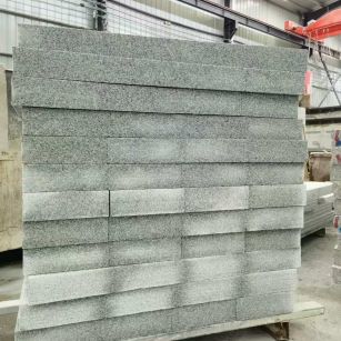 吉安 芝麻白10公分300*600广场地铺，A料定制，尺寸标准，厚薄均匀