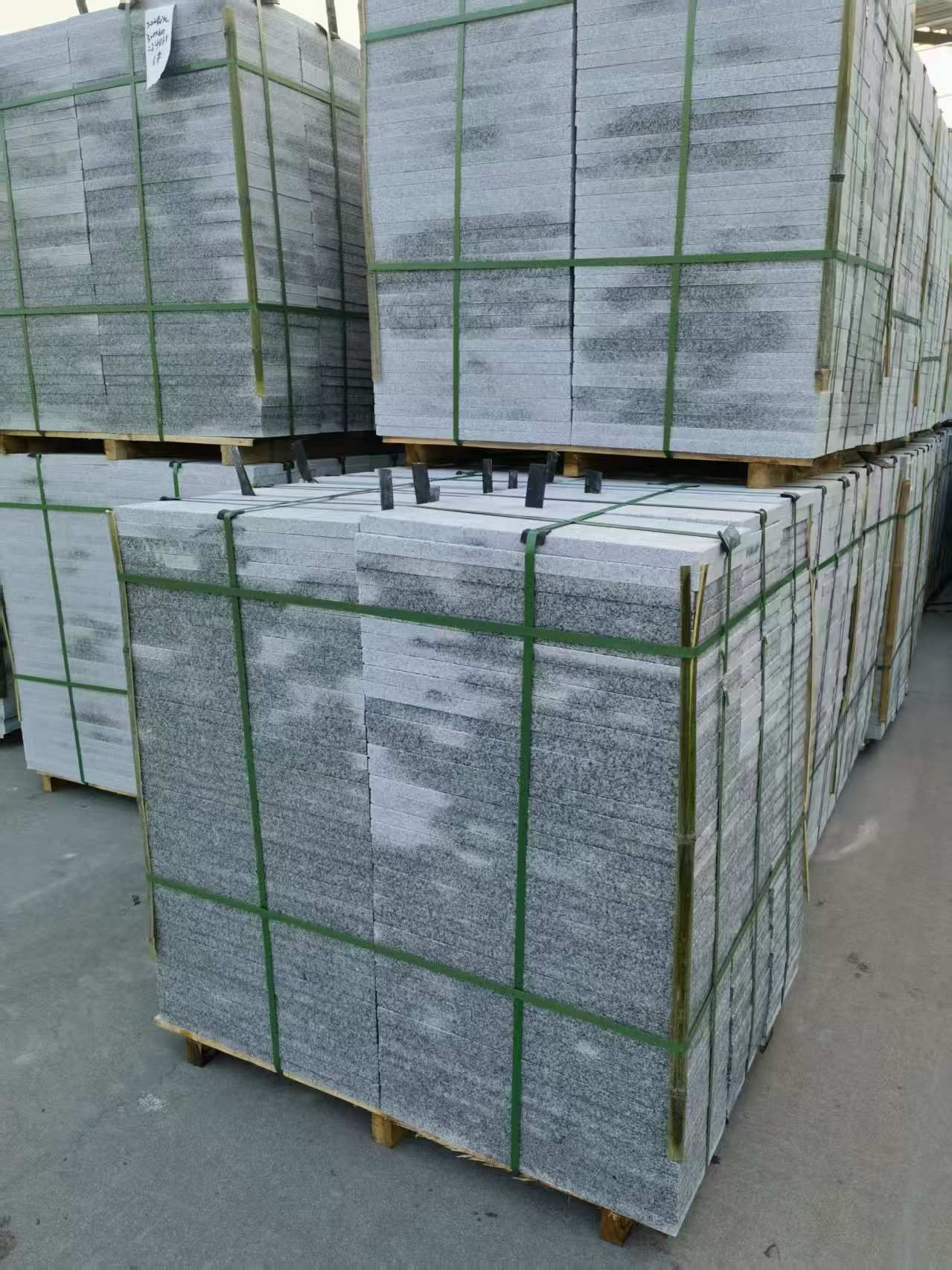 吉安 芝麻白地铺石材