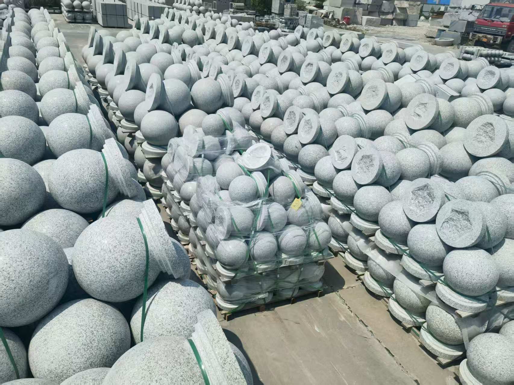 吉安 花岗岩实心圆球，石球，挡车球，挡车石，车止石，路障石。