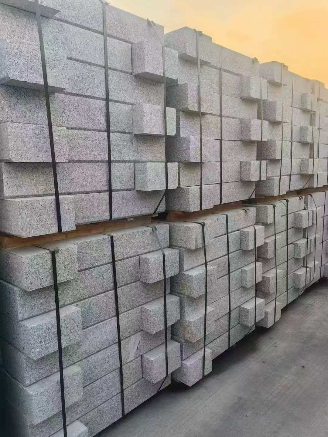 吉安 芝麻白路沿石