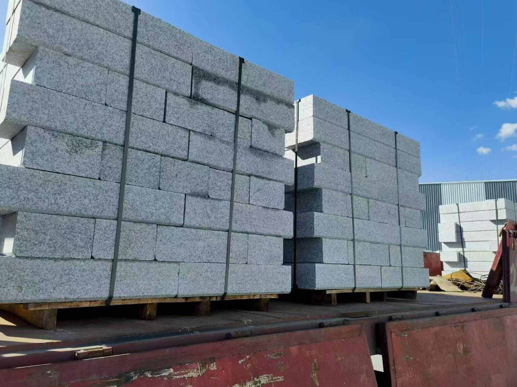 吉安 路沿石装车出货