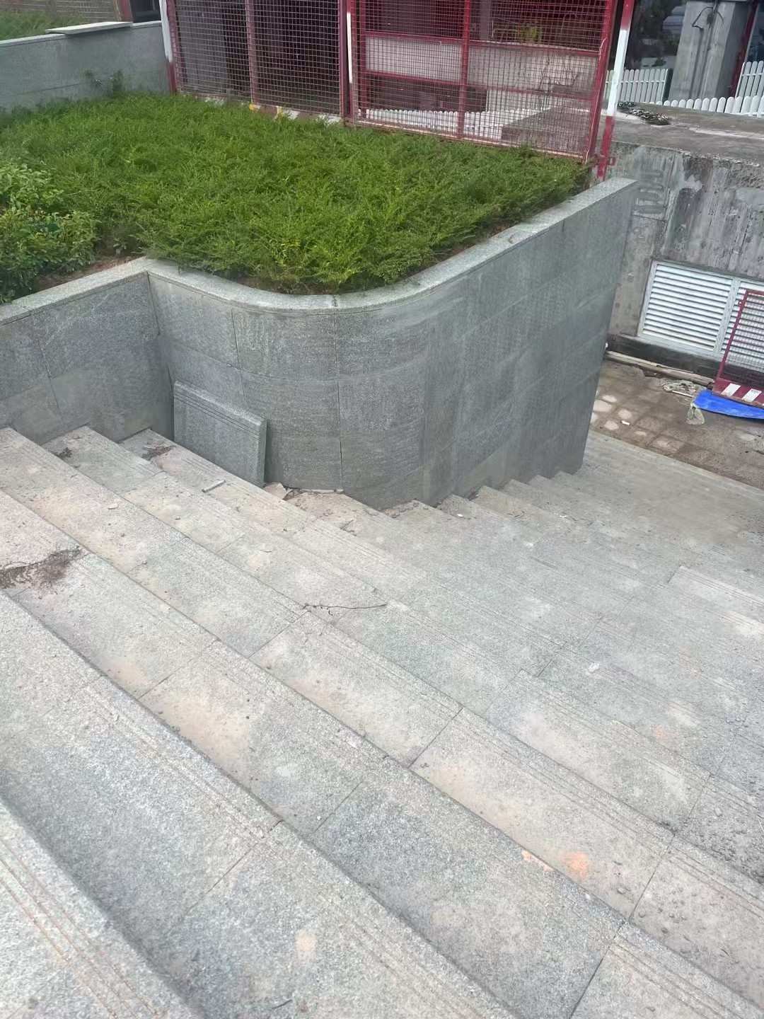 吉安 芝麻黑火烧面铺装案例